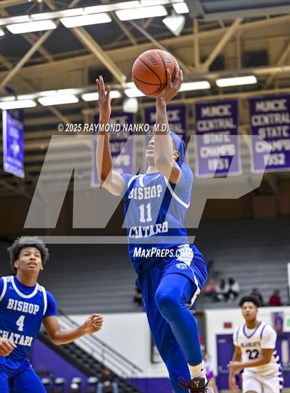 Thumbnail 1 in Indianapolis Bishop Chatard @ Muncie Central  photogallery.