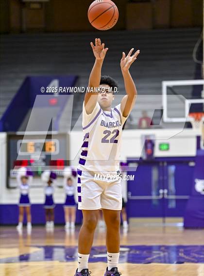 Thumbnail 2 in Indianapolis Bishop Chatard @ Muncie Central  photogallery.