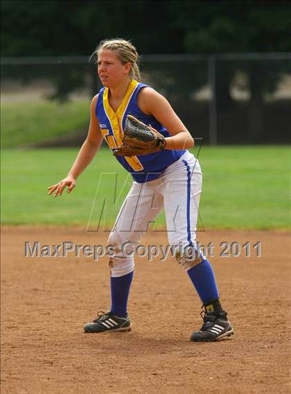 Thumbnail 1 in Granite Bay vs South Tahoe (Stephanie LeDoux Tournament) photogallery.