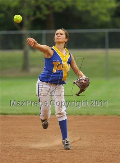 Thumbnail 1 in Granite Bay vs South Tahoe (Stephanie LeDoux Tournament) photogallery.
