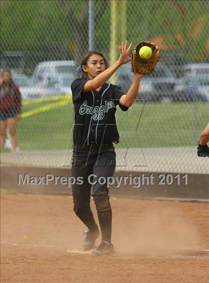 Thumbnail 2 in Granite Bay vs South Tahoe (Stephanie LeDoux Tournament) photogallery.