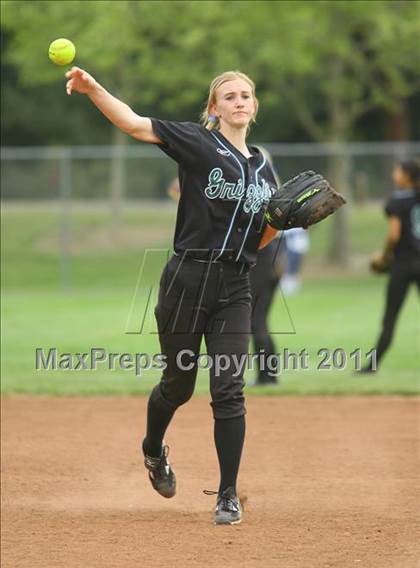 Thumbnail 1 in Granite Bay vs South Tahoe (Stephanie LeDoux Tournament) photogallery.