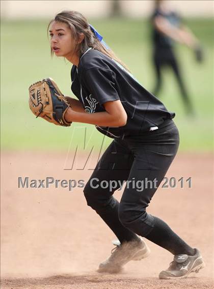 Thumbnail 2 in Granite Bay vs South Tahoe (Stephanie LeDoux Tournament) photogallery.