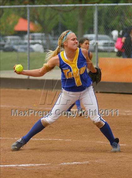 Thumbnail 2 in Granite Bay vs South Tahoe (Stephanie LeDoux Tournament) photogallery.