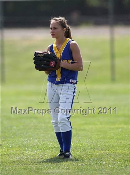 Thumbnail 2 in Granite Bay vs South Tahoe (Stephanie LeDoux Tournament) photogallery.
