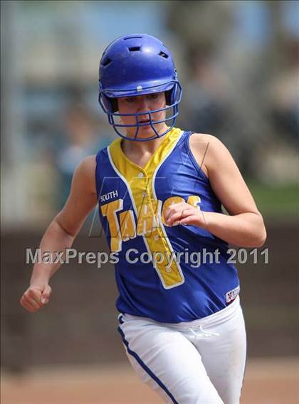 Thumbnail 3 in Granite Bay vs South Tahoe (Stephanie LeDoux Tournament) photogallery.