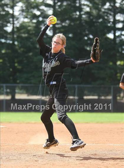 Thumbnail 1 in Granite Bay vs South Tahoe (Stephanie LeDoux Tournament) photogallery.