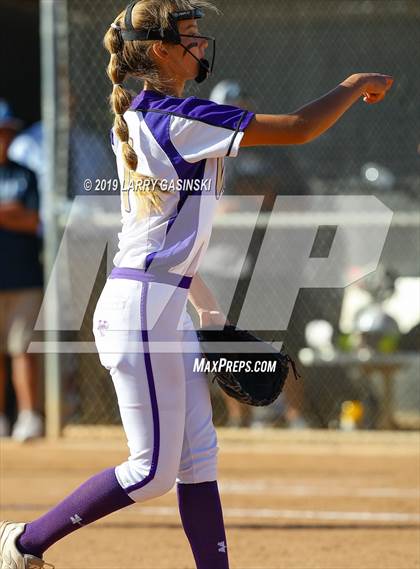 Thumbnail 3 in Saugus @ Valencia photogallery.