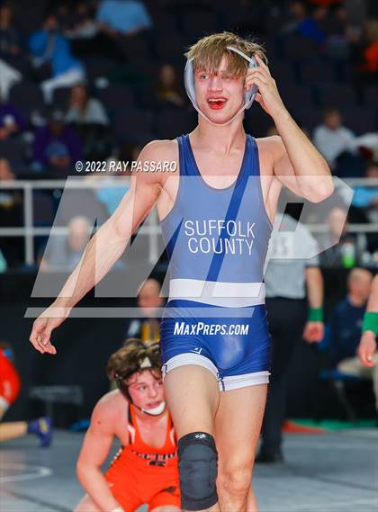 Thumbnail 3 in 2022 NYSPHSAA Wrestling Championships - Quarter Finals photogallery.