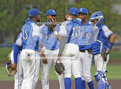 Thumbnail 2 in Brooks vs. Jones (Chicago Public League Semifinal Playoff) photogallery.