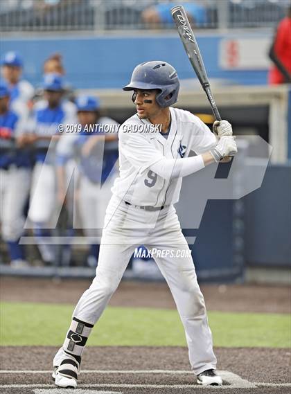 Thumbnail 3 in Brooks vs. Jones (Chicago Public League Semifinal Playoff) photogallery.