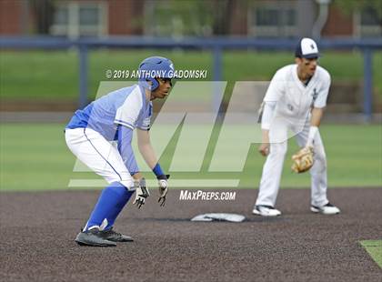 Thumbnail 2 in Brooks vs. Jones (Chicago Public League Semifinal Playoff) photogallery.