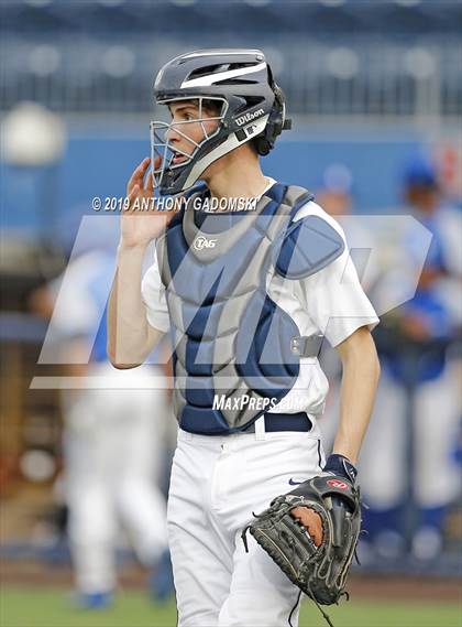 Thumbnail 1 in Brooks vs. Jones (Chicago Public League Semifinal Playoff) photogallery.