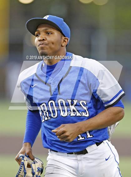 Thumbnail 1 in Brooks vs. Jones (Chicago Public League Semifinal Playoff) photogallery.