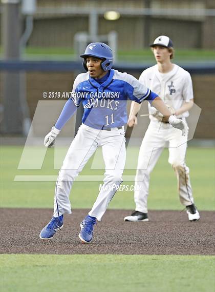 Thumbnail 1 in Brooks vs. Jones (Chicago Public League Semifinal Playoff) photogallery.