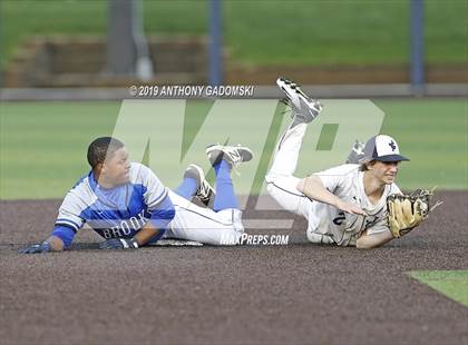 Thumbnail 1 in Brooks vs. Jones (Chicago Public League Semifinal Playoff) photogallery.