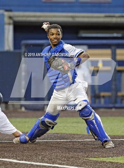 Thumbnail 3 in Brooks vs. Jones (Chicago Public League Semifinal Playoff) photogallery.