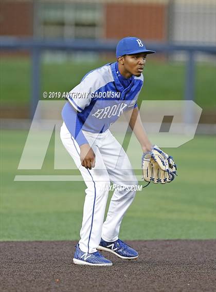 Thumbnail 2 in Brooks vs. Jones (Chicago Public League Semifinal Playoff) photogallery.