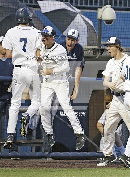 Thumbnail 1 in Brooks vs. Jones (Chicago Public League Semifinal Playoff) photogallery.
