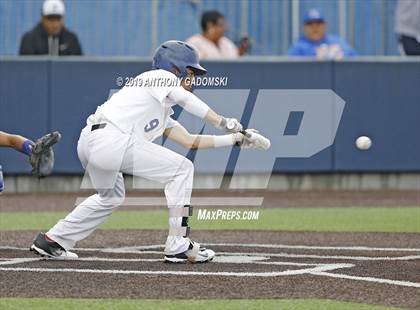 Thumbnail 2 in Brooks vs. Jones (Chicago Public League Semifinal Playoff) photogallery.