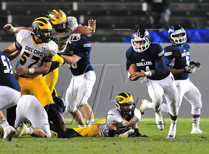 Thumbnail 1 in Del Oro vs. Bakersfield (CIF State D1 Final) photogallery.