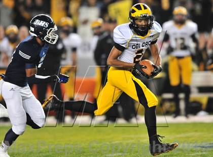 Thumbnail 2 in Del Oro vs. Bakersfield (CIF State D1 Final) photogallery.