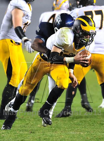 Thumbnail 1 in Del Oro vs. Bakersfield (CIF State D1 Final) photogallery.