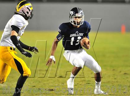 Thumbnail 3 in Del Oro vs. Bakersfield (CIF State D1 Final) photogallery.
