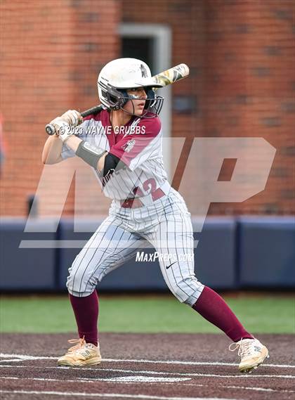 Thumbnail 2 in White Oak vs. Elysian Fields (UIL 3A Bi-District) photogallery.