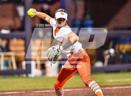 Thumbnail 1 in White Oak vs. Elysian Fields (UIL 3A Bi-District) photogallery.