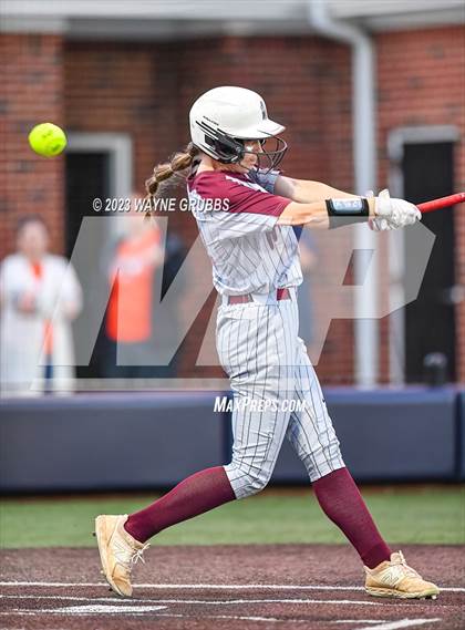 Thumbnail 2 in White Oak vs. Elysian Fields (UIL 3A Bi-District) photogallery.