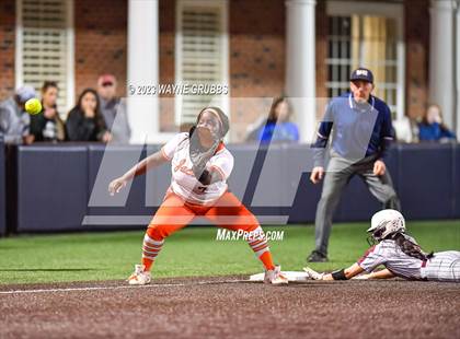 Thumbnail 2 in White Oak vs. Elysian Fields (UIL 3A Bi-District) photogallery.