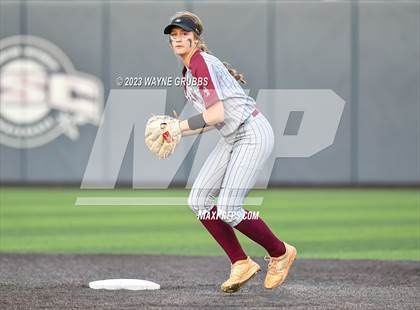 Thumbnail 2 in White Oak vs. Elysian Fields (UIL 3A Bi-District) photogallery.