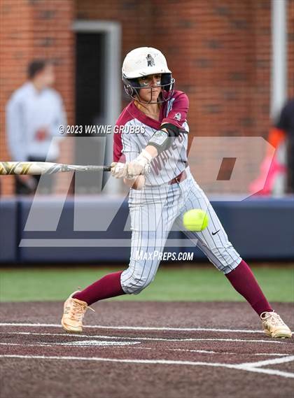 Thumbnail 3 in White Oak vs. Elysian Fields (UIL 3A Bi-District) photogallery.