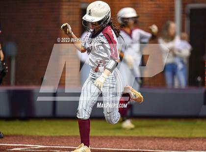 Thumbnail 2 in White Oak vs. Elysian Fields (UIL 3A Bi-District) photogallery.