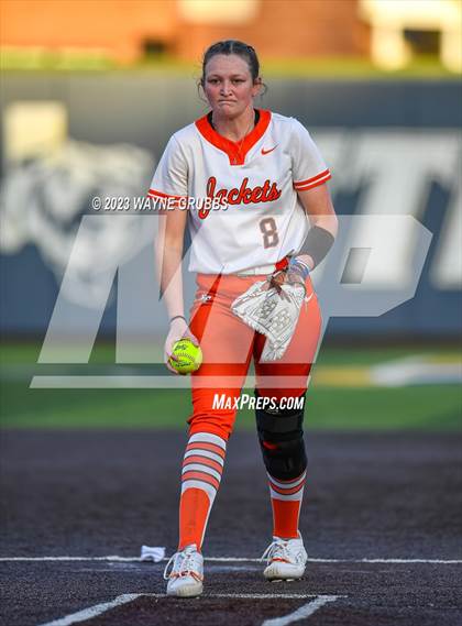 Thumbnail 1 in White Oak vs. Elysian Fields (UIL 3A Bi-District) photogallery.