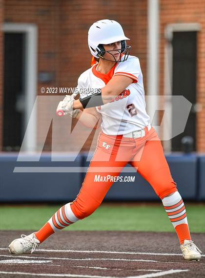 Thumbnail 3 in White Oak vs. Elysian Fields (UIL 3A Bi-District) photogallery.