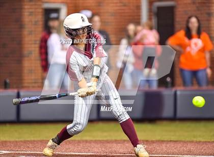 Thumbnail 3 in White Oak vs. Elysian Fields (UIL 3A Bi-District) photogallery.