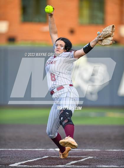 Thumbnail 1 in White Oak vs. Elysian Fields (UIL 3A Bi-District) photogallery.