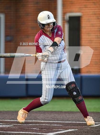 Thumbnail 3 in White Oak vs. Elysian Fields (UIL 3A Bi-District) photogallery.