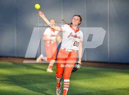 Thumbnail 3 in White Oak vs. Elysian Fields (UIL 3A Bi-District) photogallery.