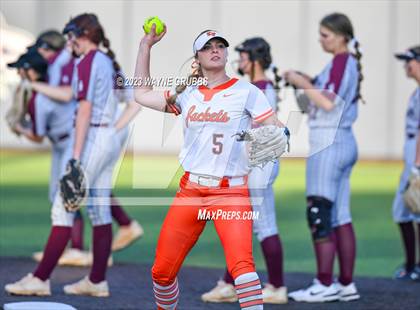 Thumbnail 2 in White Oak vs. Elysian Fields (UIL 3A Bi-District) photogallery.