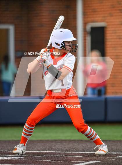 Thumbnail 1 in White Oak vs. Elysian Fields (UIL 3A Bi-District) photogallery.
