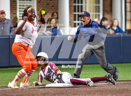 Thumbnail 1 in White Oak vs. Elysian Fields (UIL 3A Bi-District) photogallery.