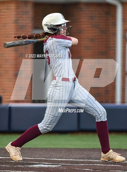 Thumbnail 1 in White Oak vs. Elysian Fields (UIL 3A Bi-District) photogallery.