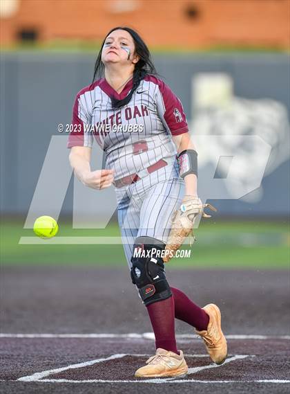 Thumbnail 2 in White Oak vs. Elysian Fields (UIL 3A Bi-District) photogallery.