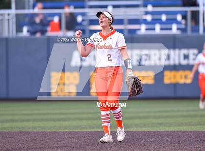 Thumbnail 2 in White Oak vs. Elysian Fields (UIL 3A Bi-District) photogallery.