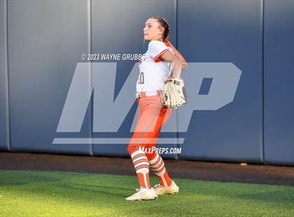 Thumbnail 1 in White Oak vs. Elysian Fields (UIL 3A Bi-District) photogallery.