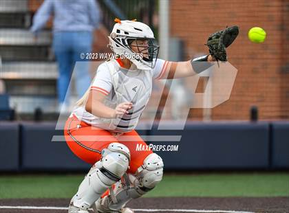 Thumbnail 3 in White Oak vs. Elysian Fields (UIL 3A Bi-District) photogallery.