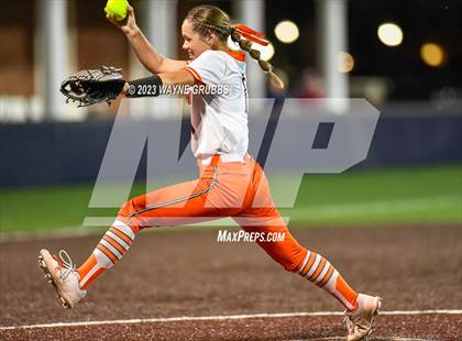 Thumbnail 2 in White Oak vs. Elysian Fields (UIL 3A Bi-District) photogallery.